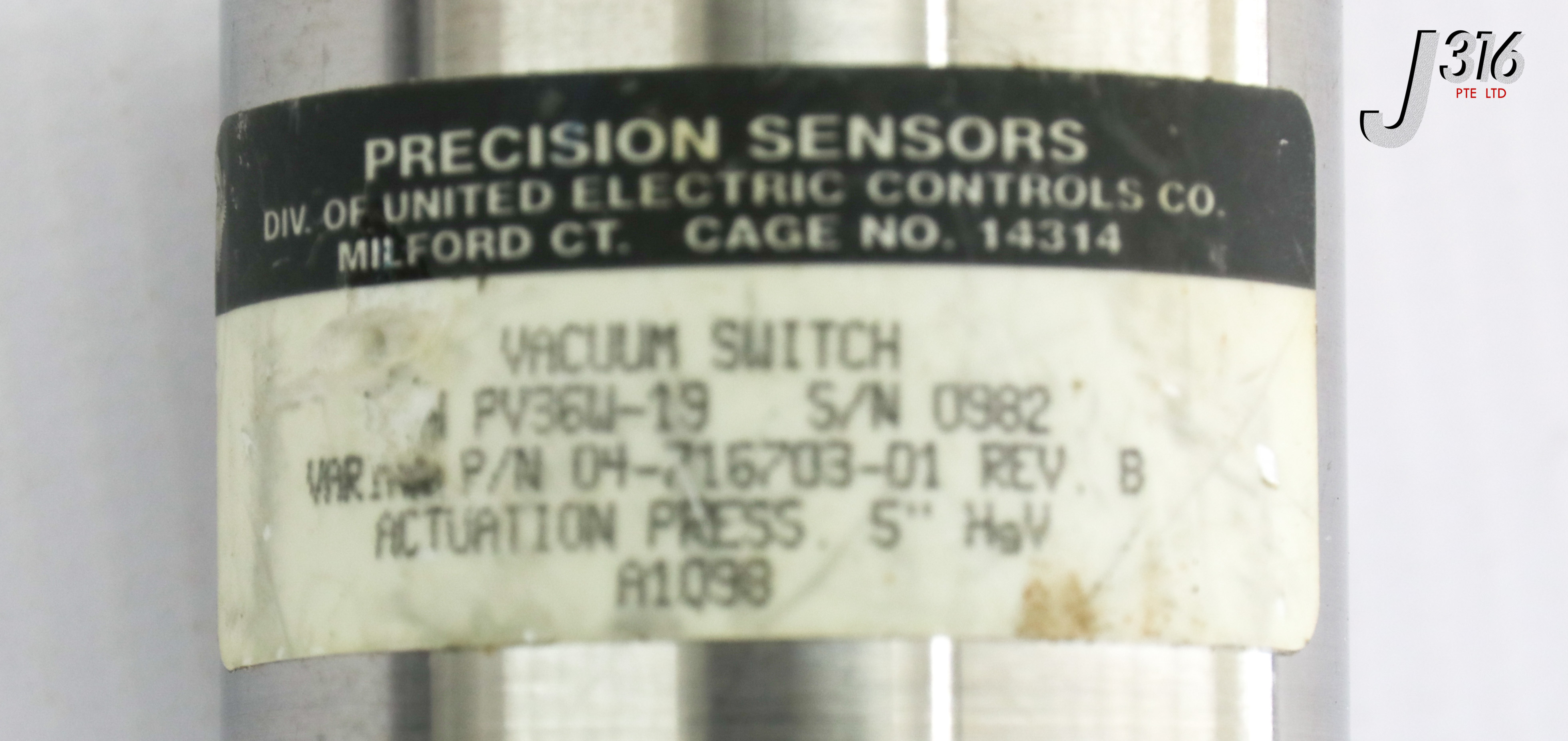 18136 PRECISION SENSORS VACUUM SWITCH, VARIAN P/N: 04-716703-01